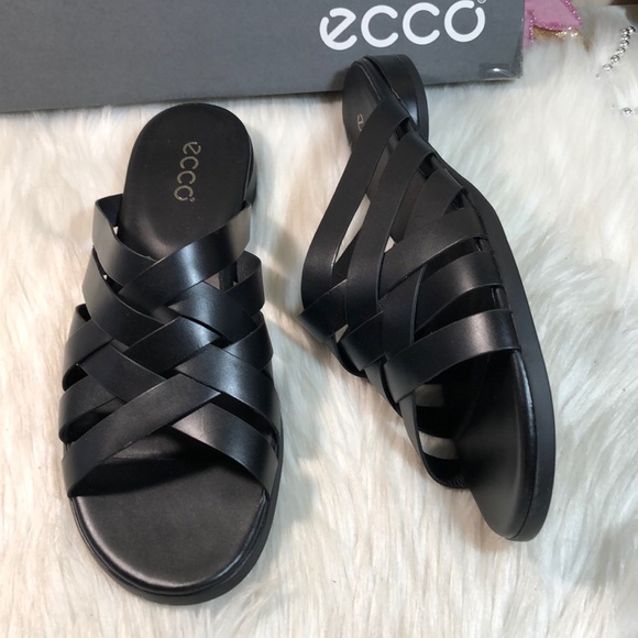 ecco closed toe sandals